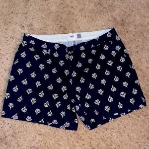 Old navy shorts size 8
